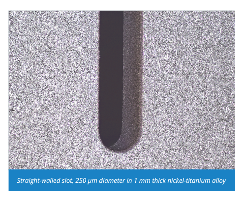 直壁槽，在1mm厚的镍 - 钛合金250微米直径的